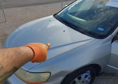 2002 Honda Accord 2.3 Se from USA, damaged, VIN 1HGCG56712A135075